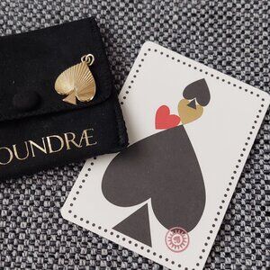 Foundrae 18k Spade charm